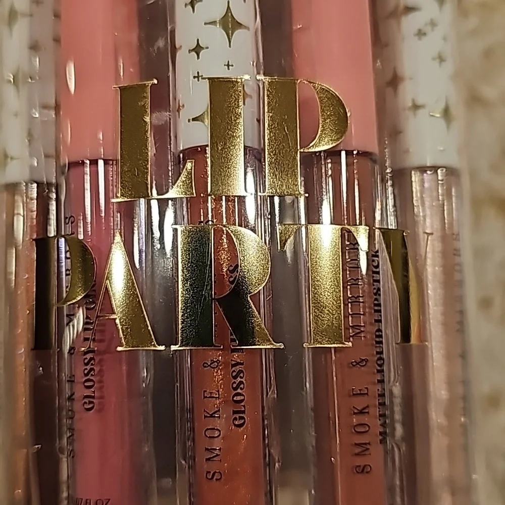 New never opened lip stick - Picture 2 of 8